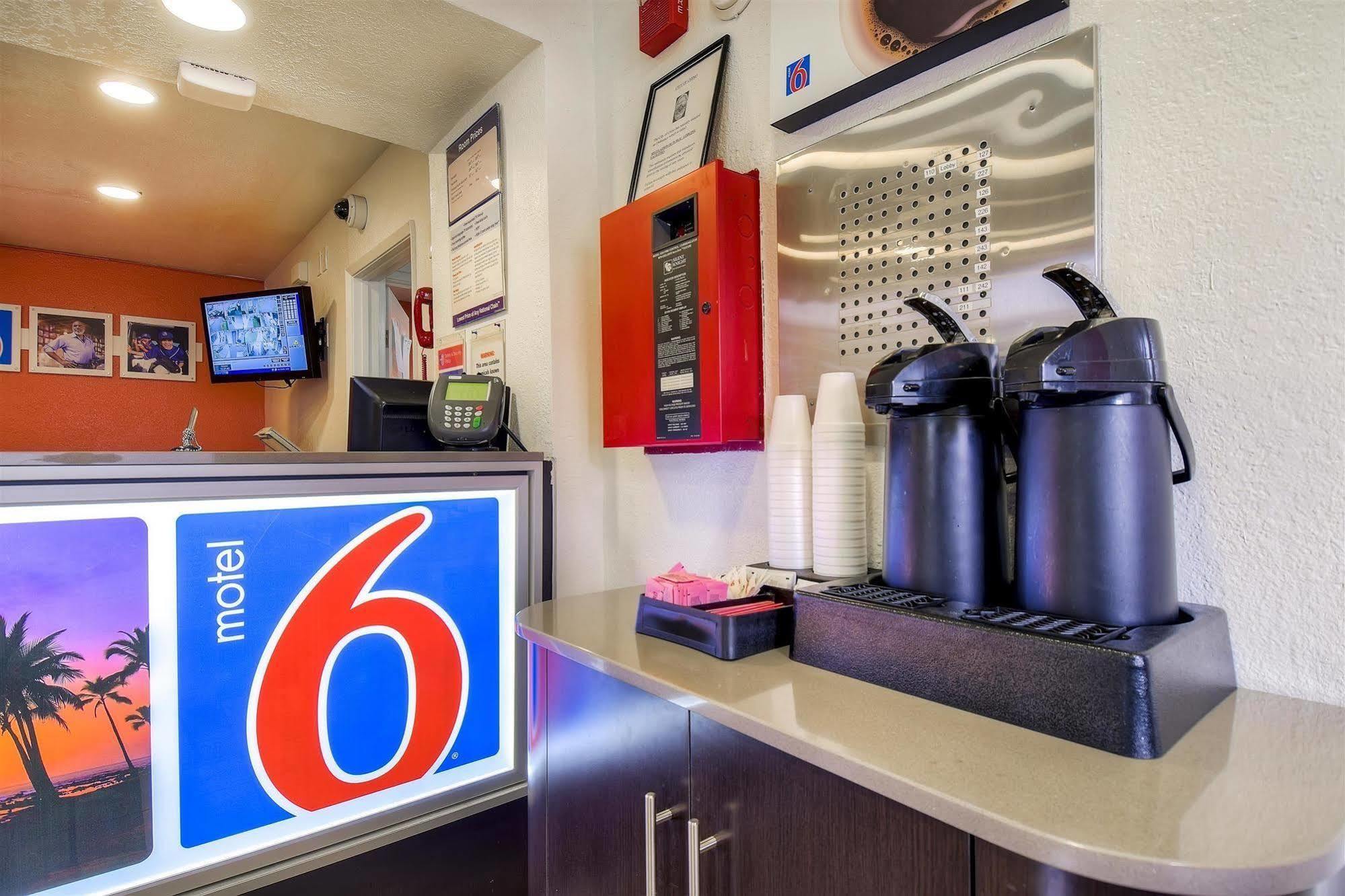 Motel 6-Chino, Ca - Los Angeles Area Eksteriør bilde
