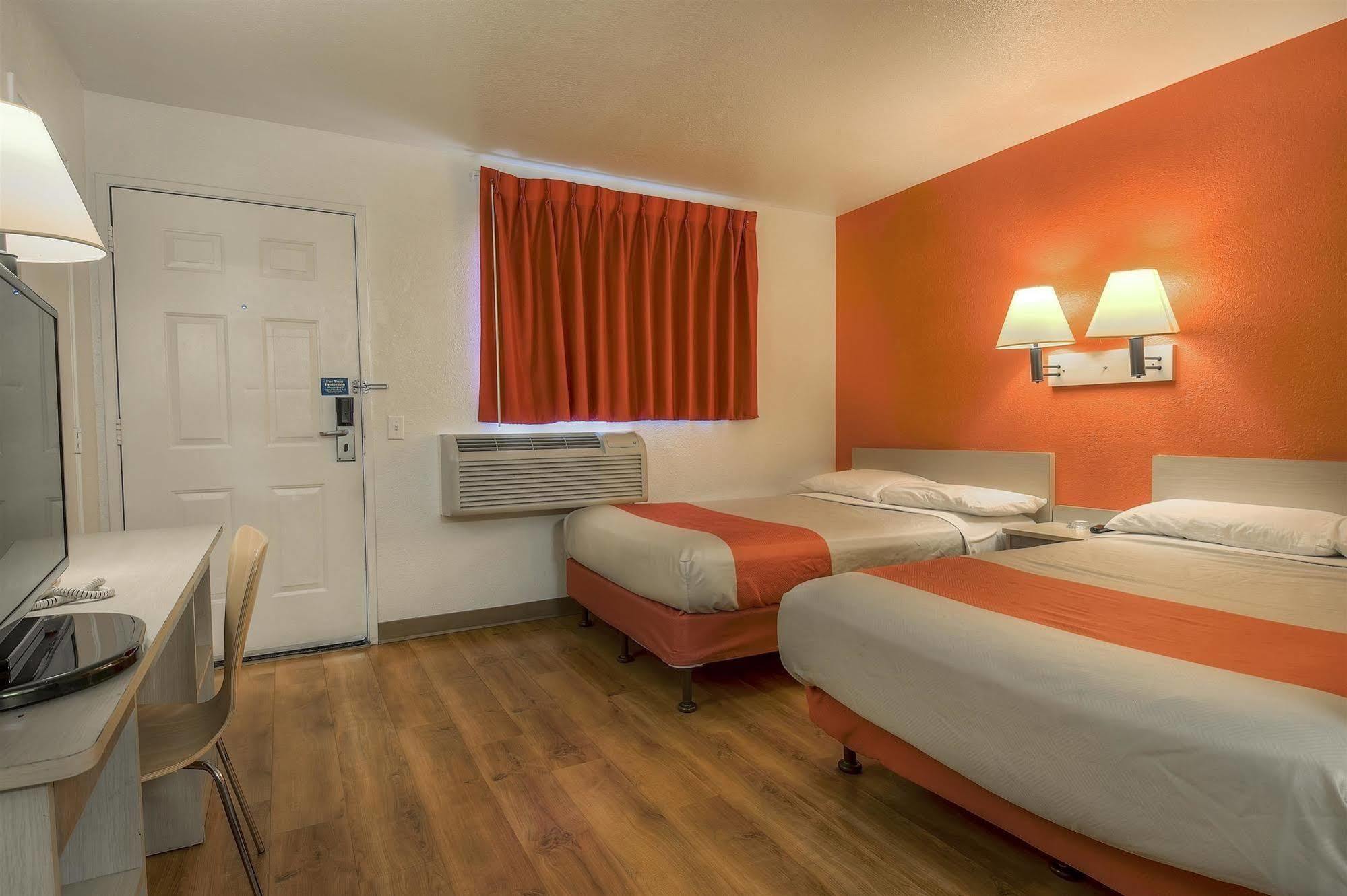 Motel 6-Chino, Ca - Los Angeles Area Eksteriør bilde